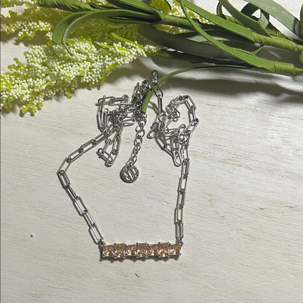 Bomb Party Amber Topaz necklace